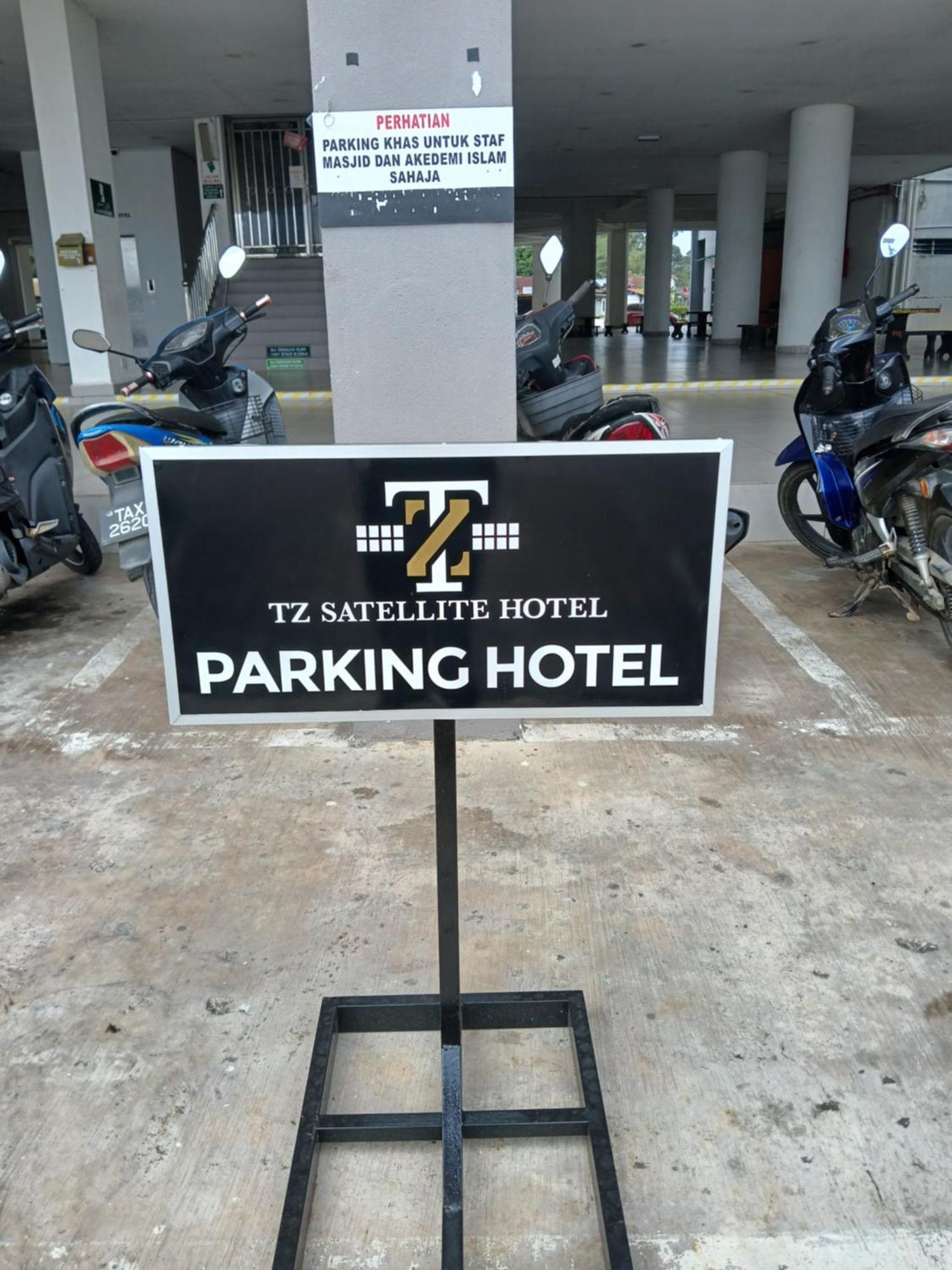 Tz Satellite Hotel, Кота Бару Екстериор снимка